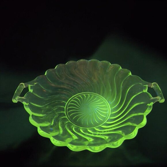1940s Fostoria Colony Swirl Dish Bowl Clear Glass Manganese 365nm Green Handles - Picture 1 of 16